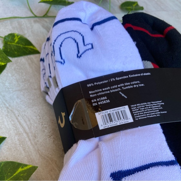 True Religion Mens Socks Size 8-12.5 Black White 12 Pack Ankle 6 Pairs Designer - Picture 5 of 8